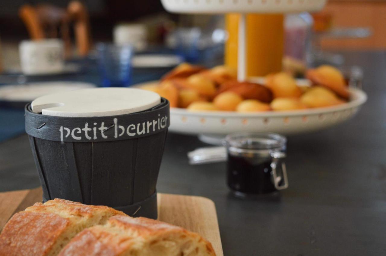 Bed and Breakfast Mont Voyageur Sains Esterno foto