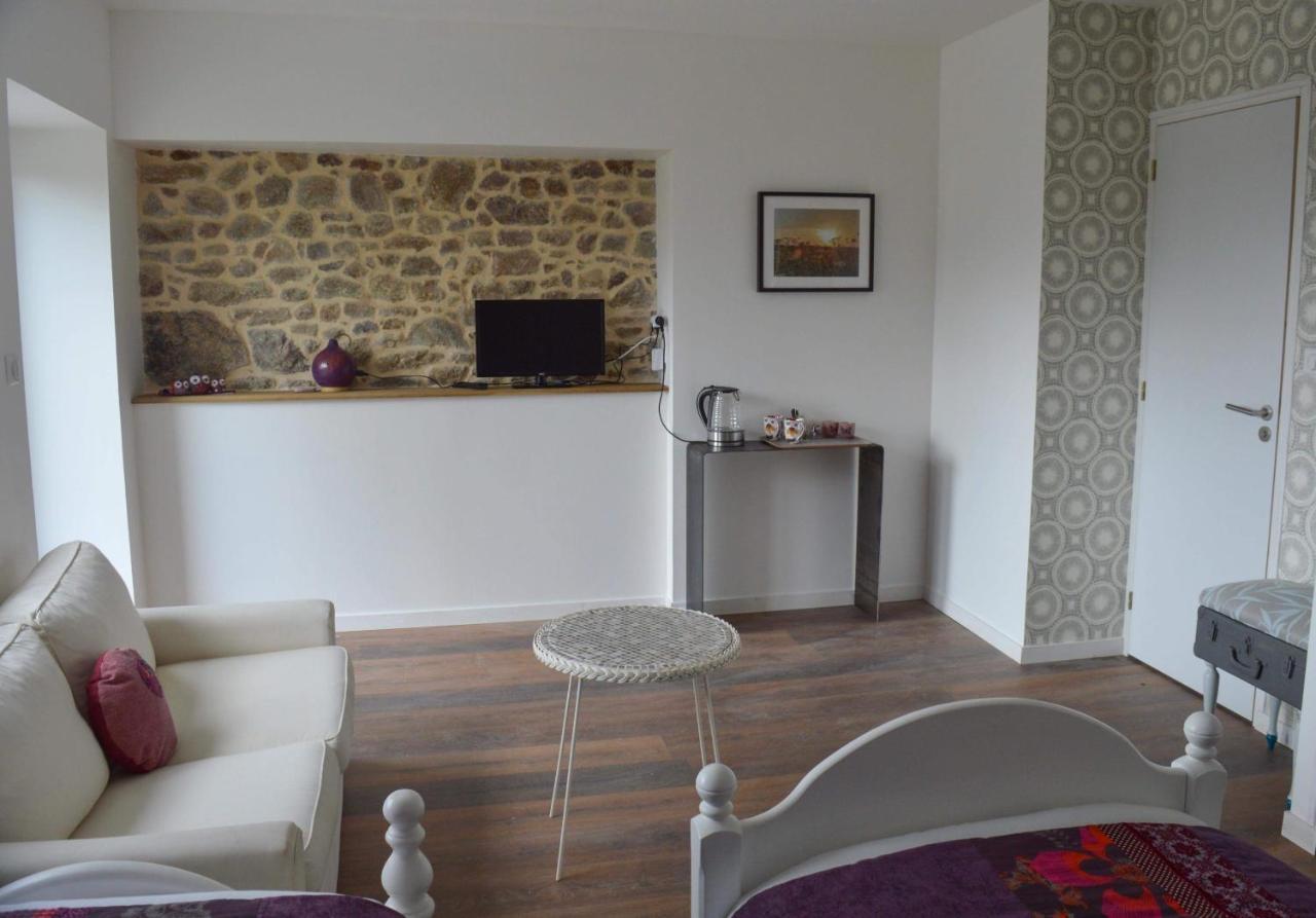 Bed and Breakfast Mont Voyageur Sains Esterno foto