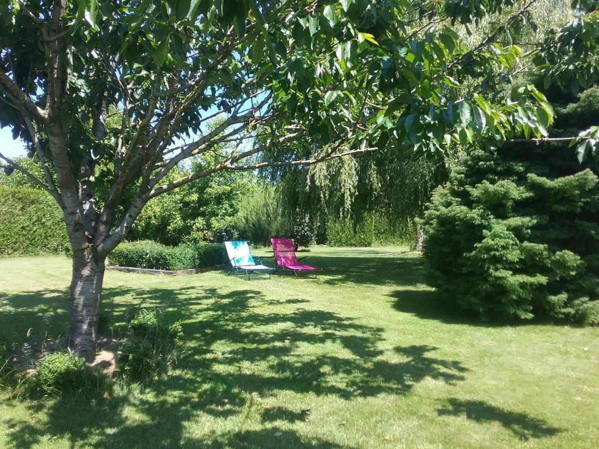 Bed and Breakfast Mont Voyageur Sains Esterno foto